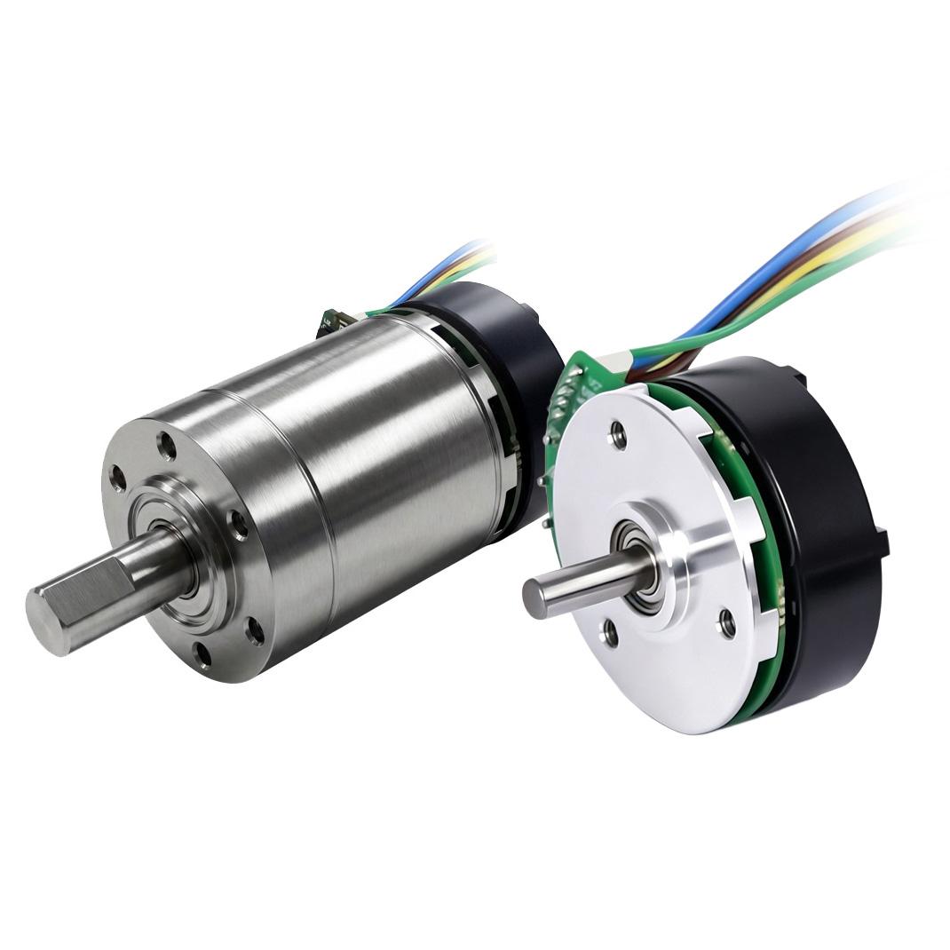 Featured product media