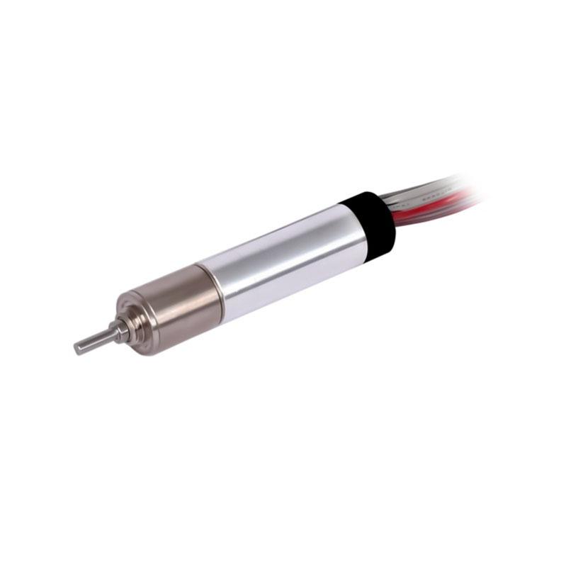 Featured product media